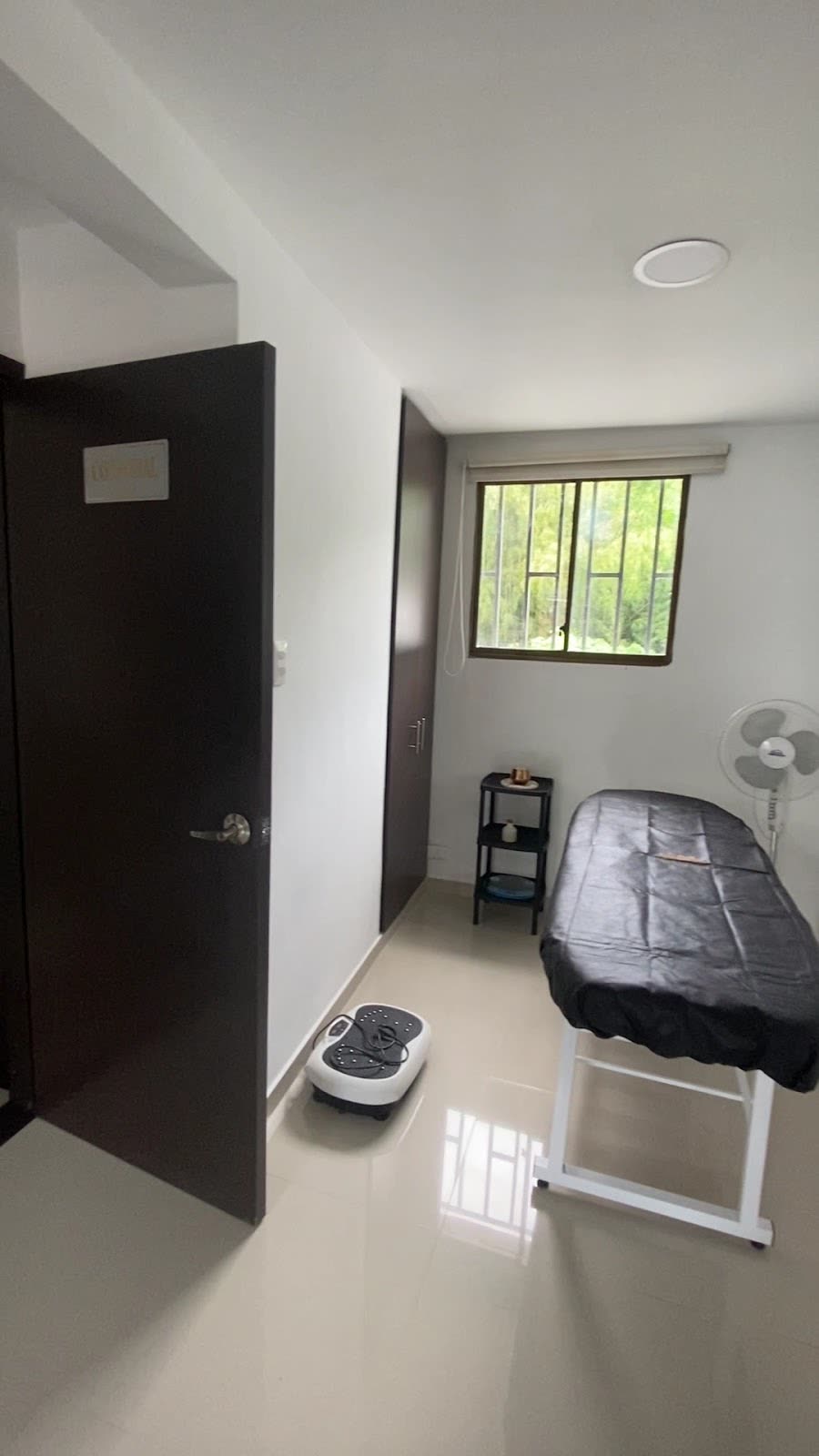 Una de las cabinas de SM Bienestar y Belleza